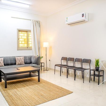 Luxurious Family 3 Bedroom Apartments 10 Mins Drive To Al-Masjid Nabawi - Nozol Noor 1 Medina Exterior photo
