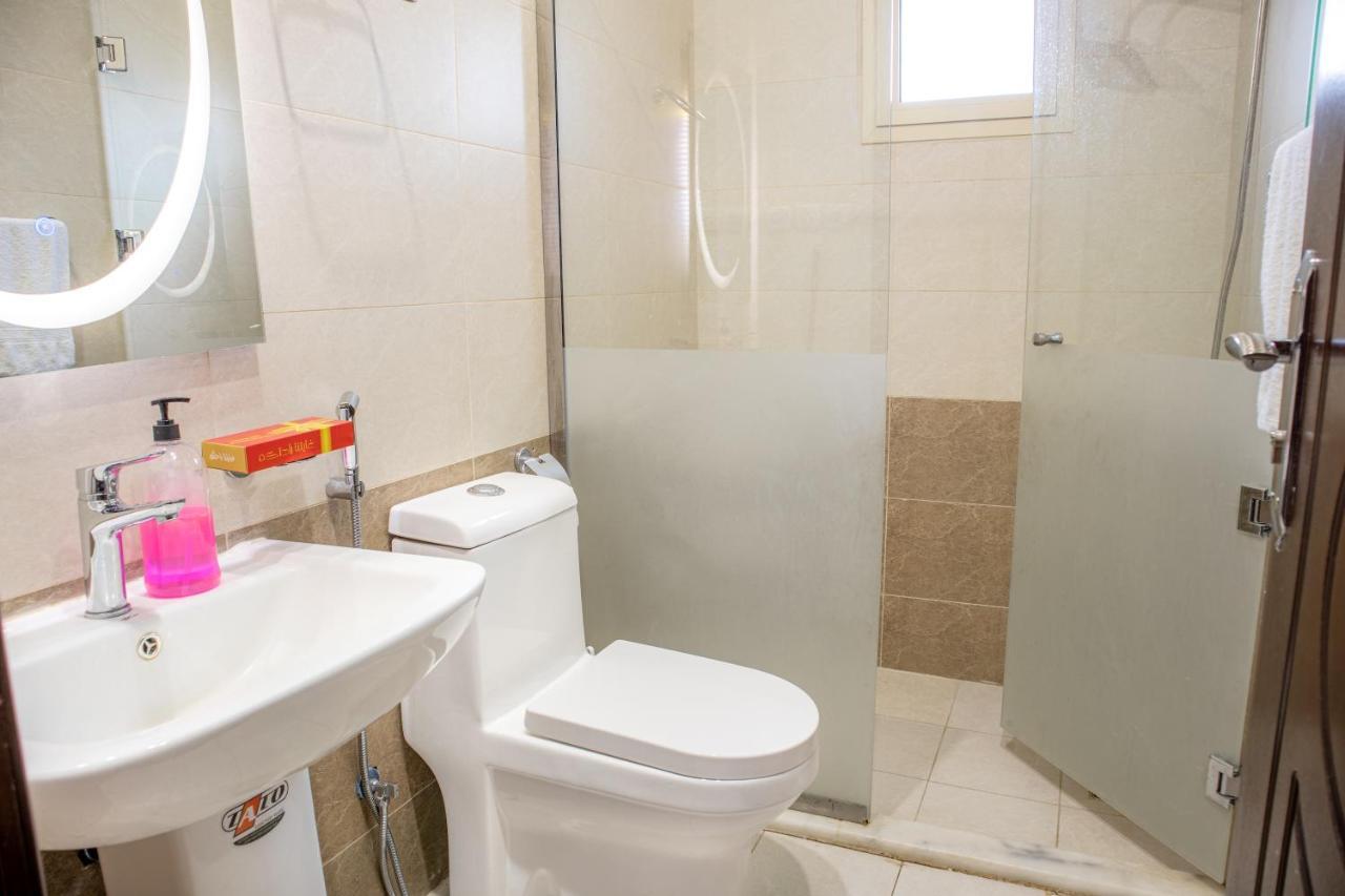 Luxurious Family 3 Bedroom Apartments 10 Mins Drive To Al-Masjid Nabawi - Nozol Noor 1 Medina Exterior photo