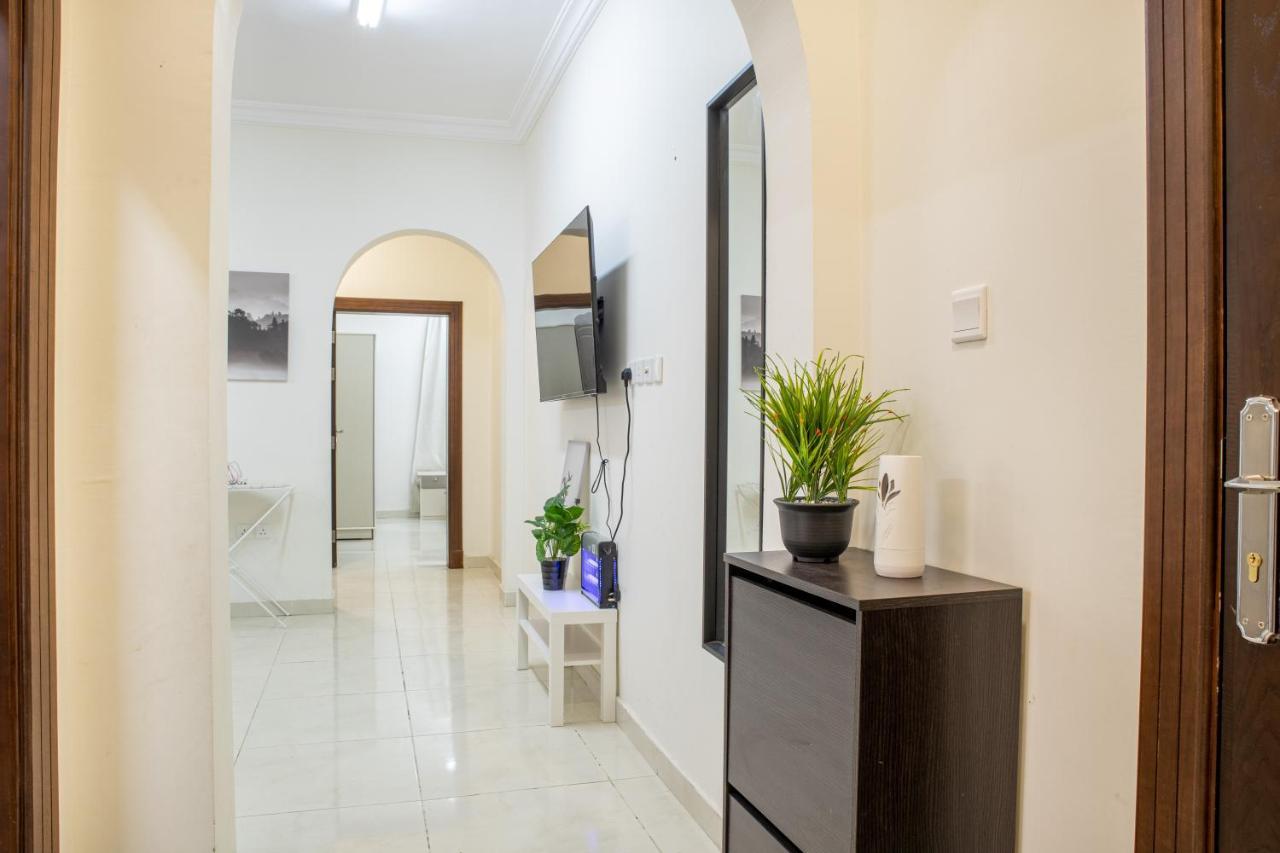 Luxurious Family 3 Bedroom Apartments 10 Mins Drive To Al-Masjid Nabawi - Nozol Noor 1 Medina Exterior photo