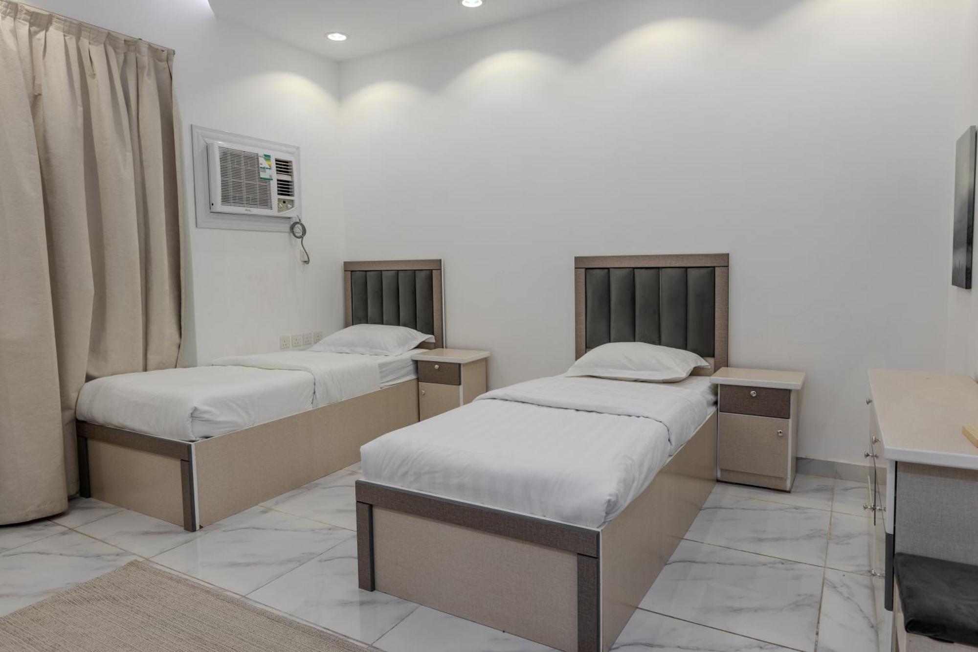 Luxurious Family 3 Bedroom Apartments 10 Mins Drive To Al-Masjid Nabawi - Nozol Noor 1 Medina Exterior photo